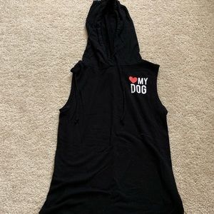 Hooded tank